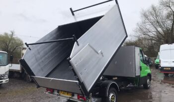 Used Iveco 2.3 35S12 115 BHP EURO 6 Tipper Truck full