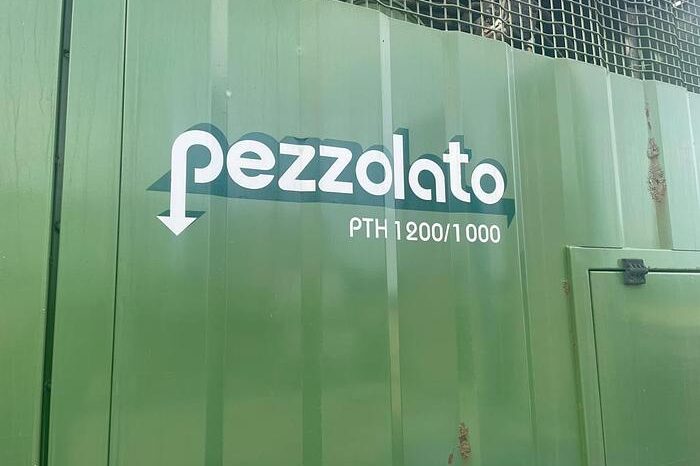 Used Pezzolato PTH 1200/1000 M Wood Chipper 19974 full