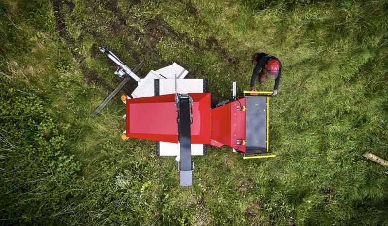 New TP 280 Wood Chipper 27115 full