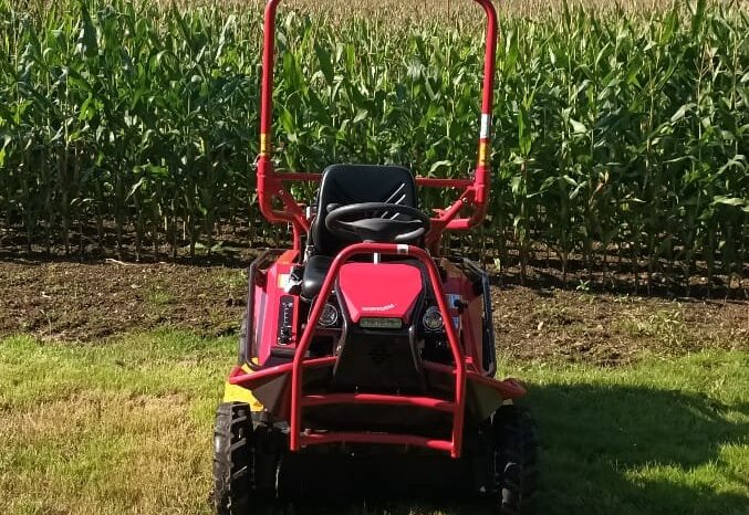 Canycom CMX2406 Ride on Brushcutter – Display Model 32302 full