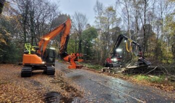 Doosan DX140LCR-5/ Westtech Woodcracker 32323 full