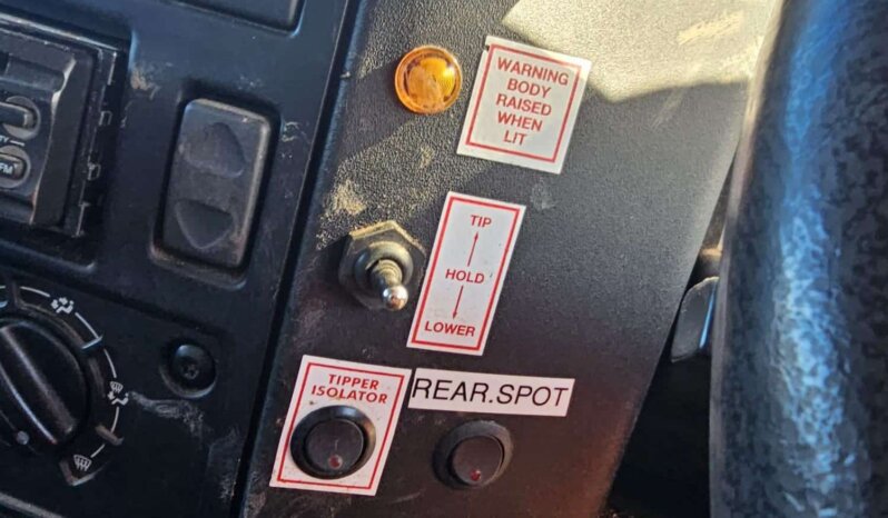 Used Land Rover Defender 130 Tipper (4×4) 38567 full