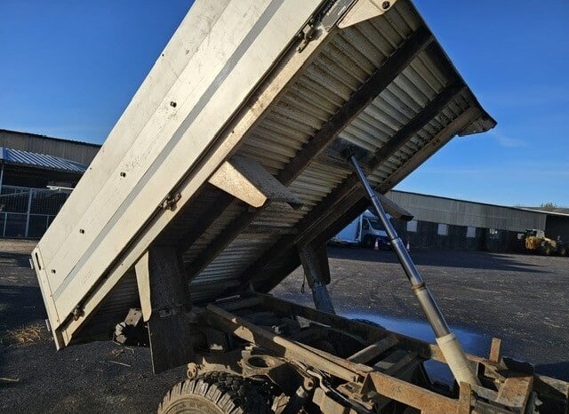 Used Land Rover Defender 130 Tipper (4×4) 38567 full