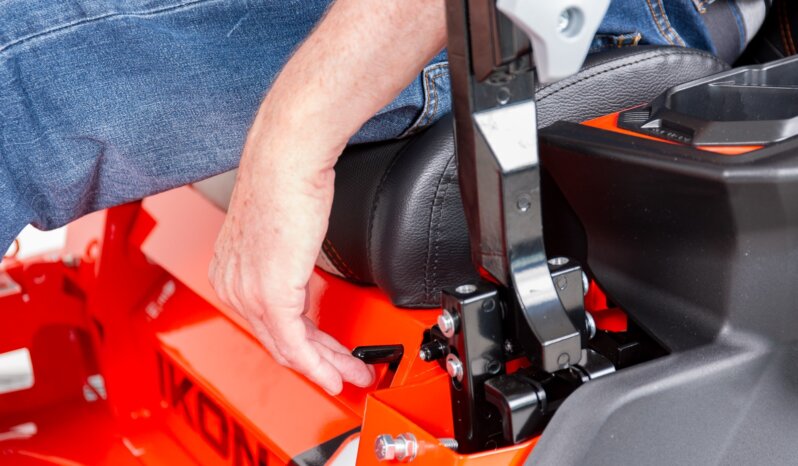 New Ariens IKON 42 Mower (Commercial) 38963 full
