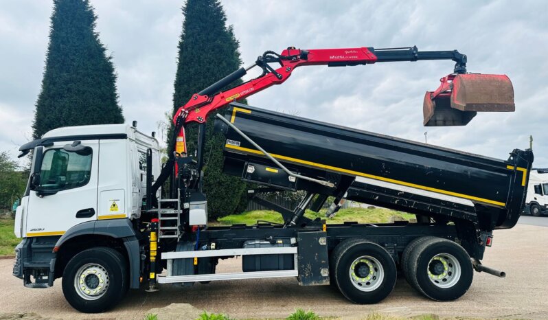 Used Mercedes-Benz Arocs 2630 Tipper Lorry with Crane HGV 41407 full