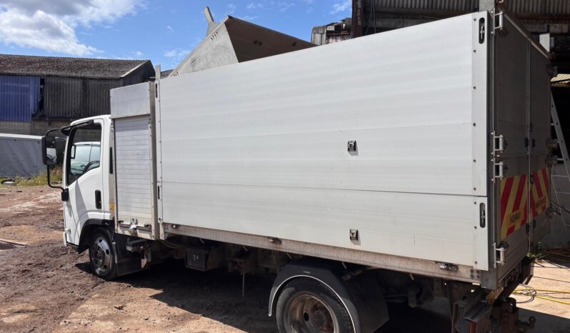 Used Isuzu Grafter Van 41965 full