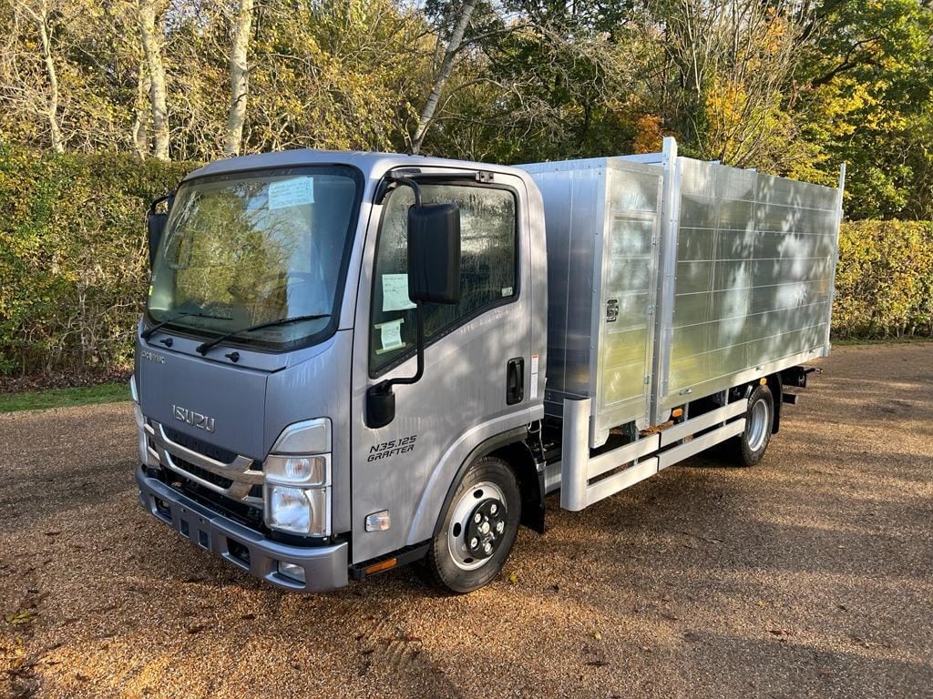 New Isuzu Grafter N35 125 LWB Arb Tipper Truck 43380