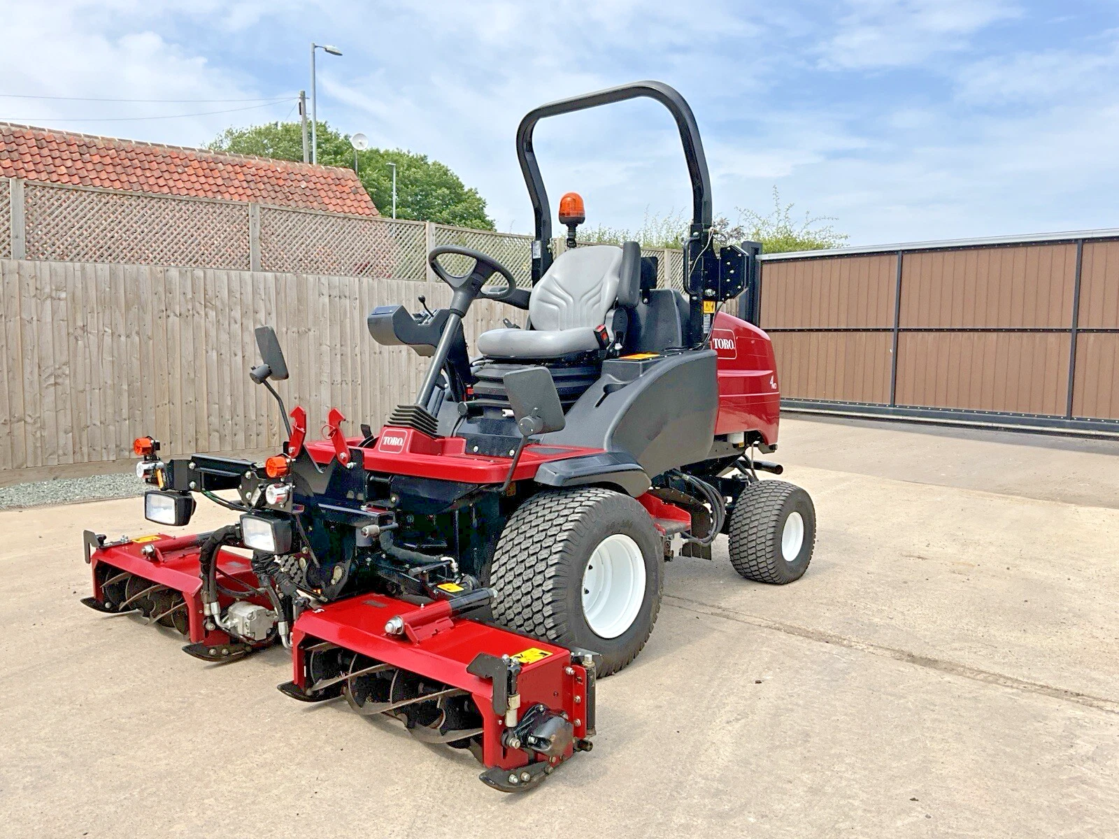 Used Toro LT3340 Mower (Commercial) 47919