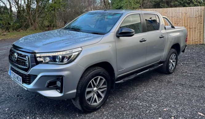 Used Toyota Hilux Invincible X Auto 4×4 Pickup Truck 48256