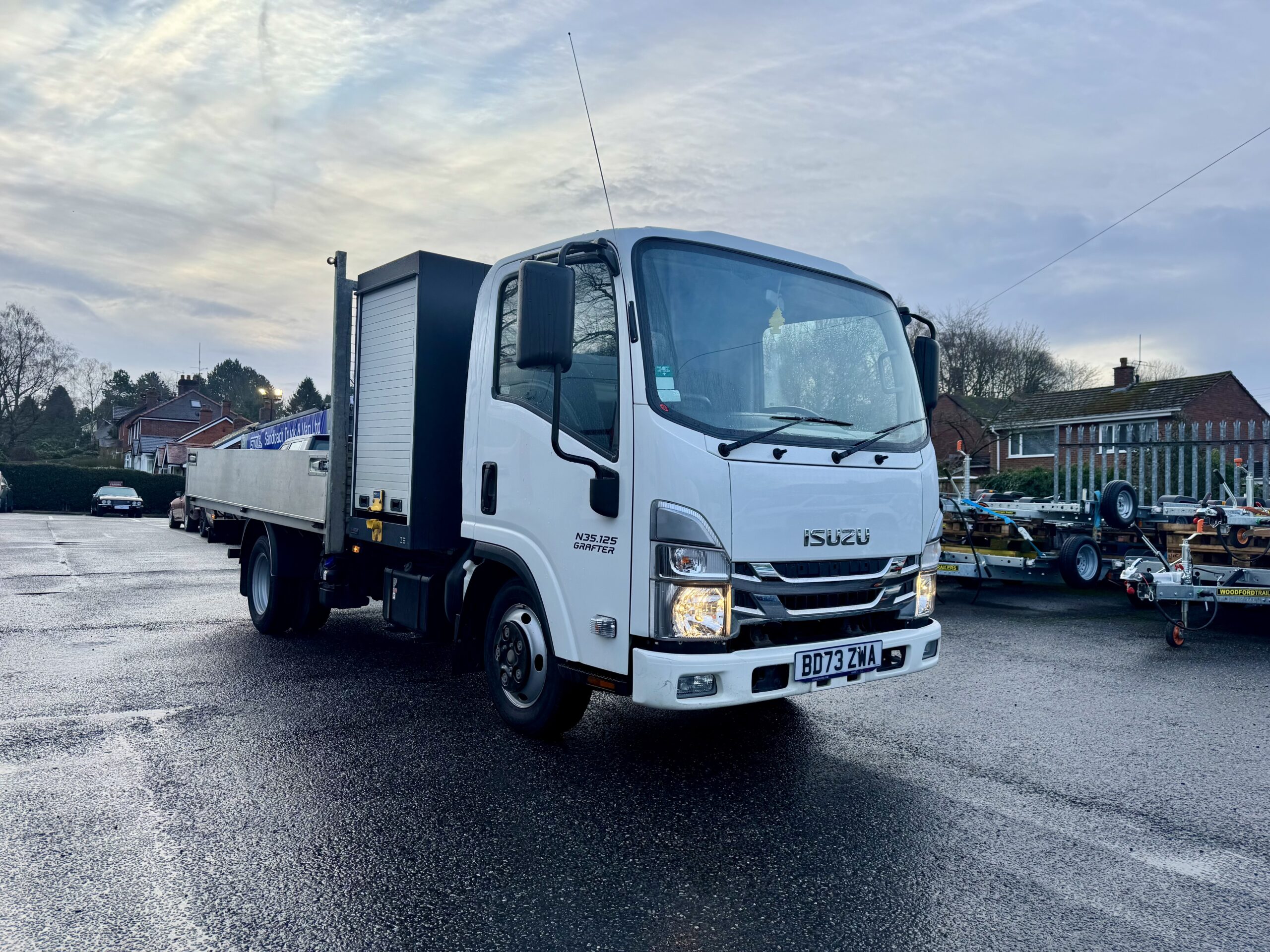 Used Isuzu N35.125 ISUZU GRAFTER LWB Tipper Truck 51097